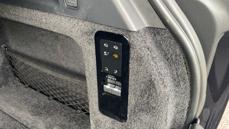 Land Rover Range Rover 4.4 P530 V8 Autobiography 4dr Auto Petrol Estate